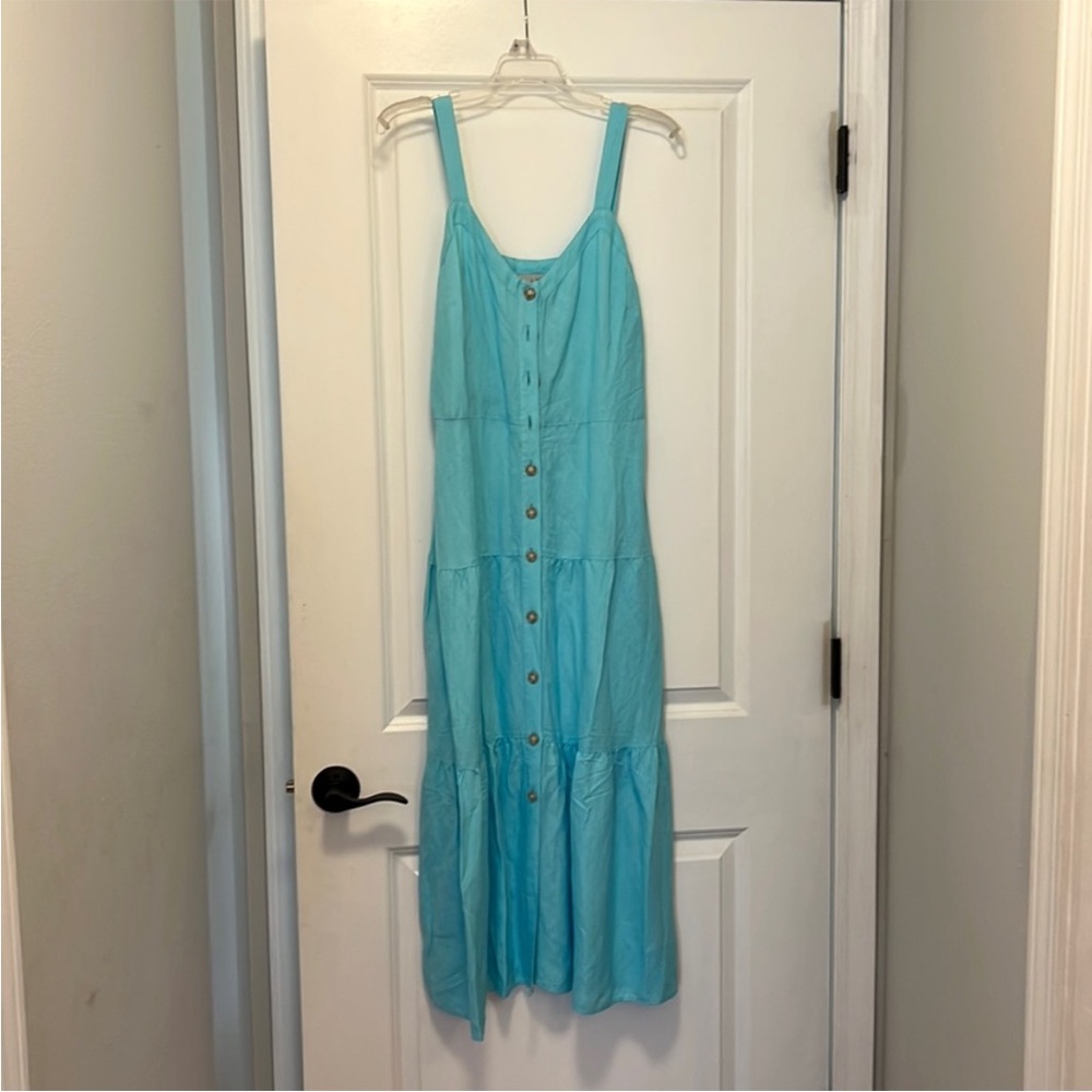 Loft size 6 blue tiered button down dress. New without tags.
